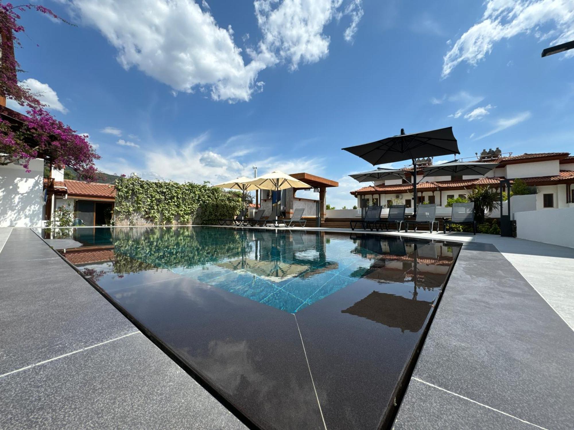 Tomsan Suites & Villas Akyaka Akyaka  Buitenkant foto